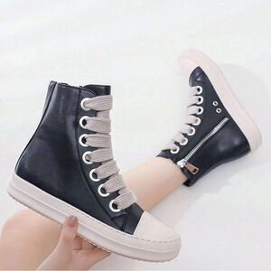 Womens Muffin High-Top Shoes w/Thick Laces